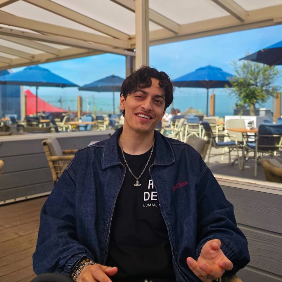 Jonathan Breeschooten